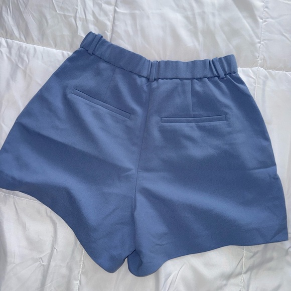 Abercrombie A&F Sloane Tailored Curve Love Shorts Size 6 Light Blue Like New - Picture 5 of 5